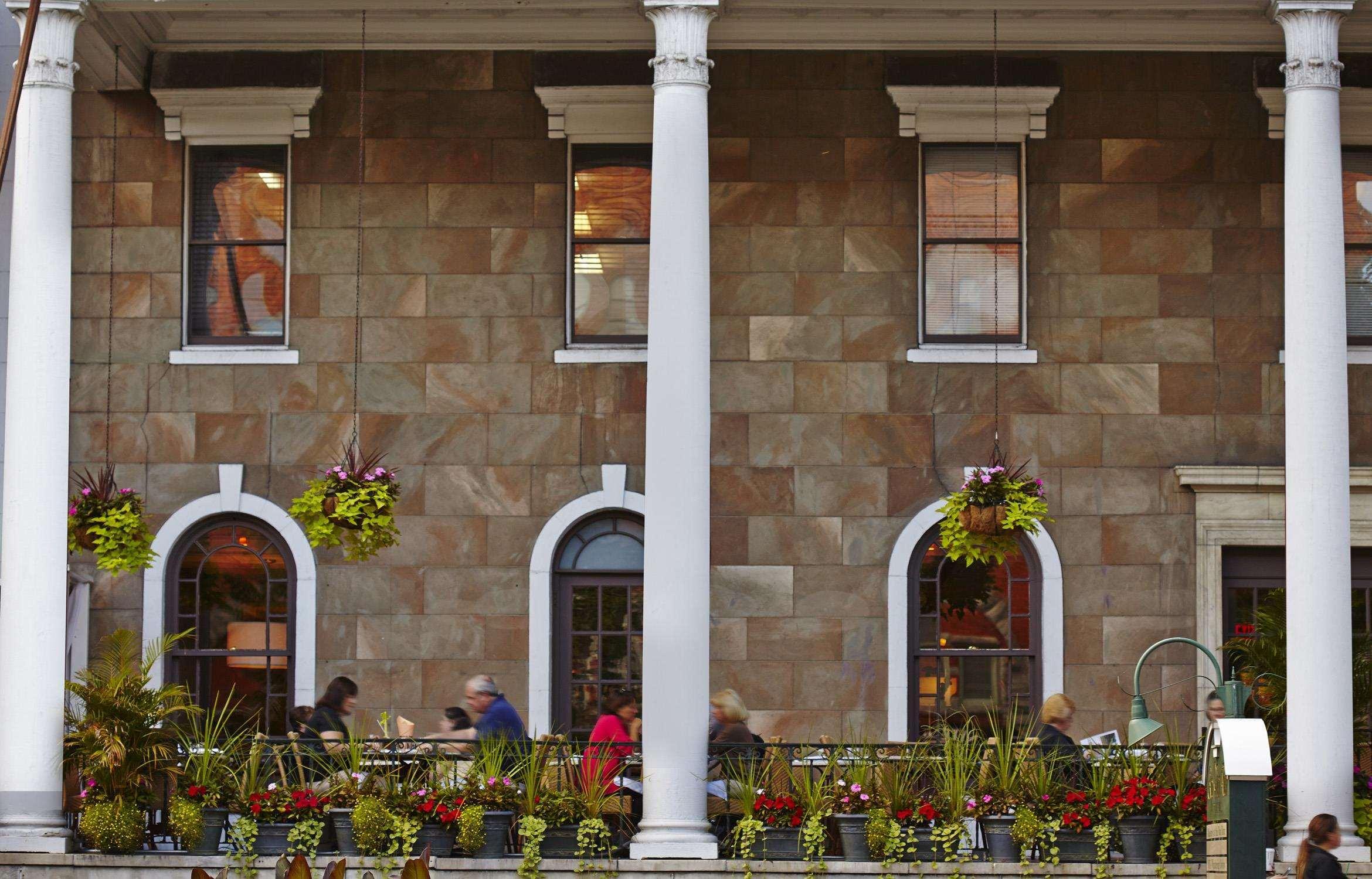 Hotel The Saratoga Hilton Saratoga Springs Exteriér fotografie