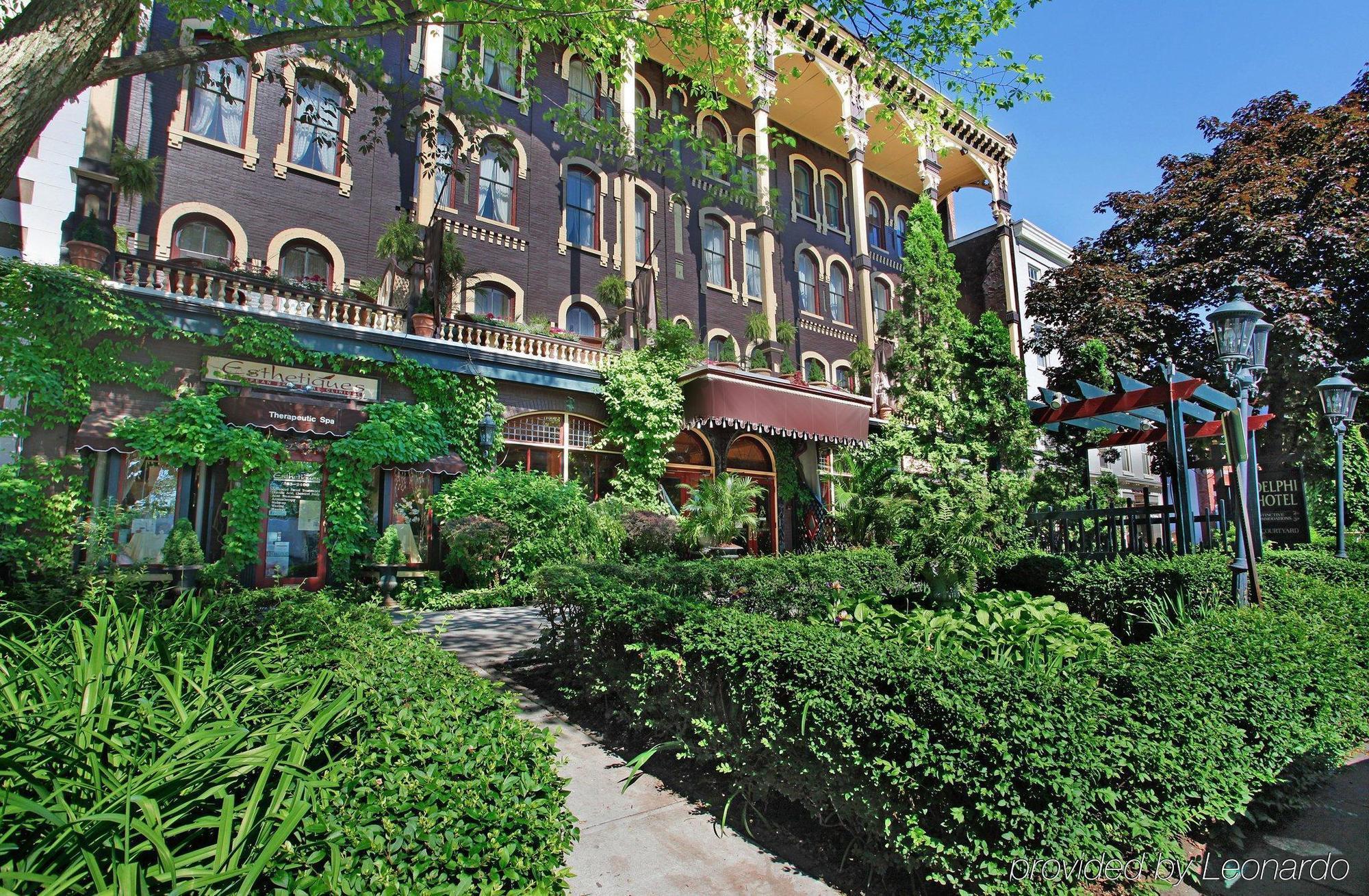Hotel The Saratoga Hilton Saratoga Springs Exteriér fotografie